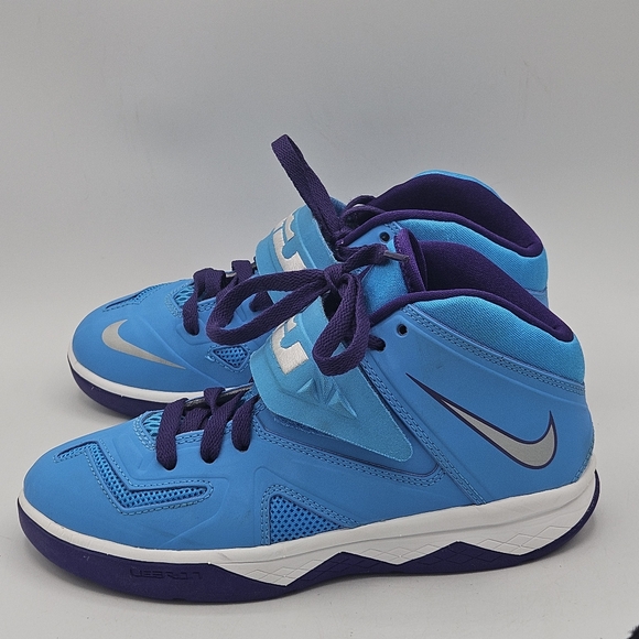 Nike Zoom Lebron Zoom Soldier Basketball Shoes Size 3 - Picture 1 of 14